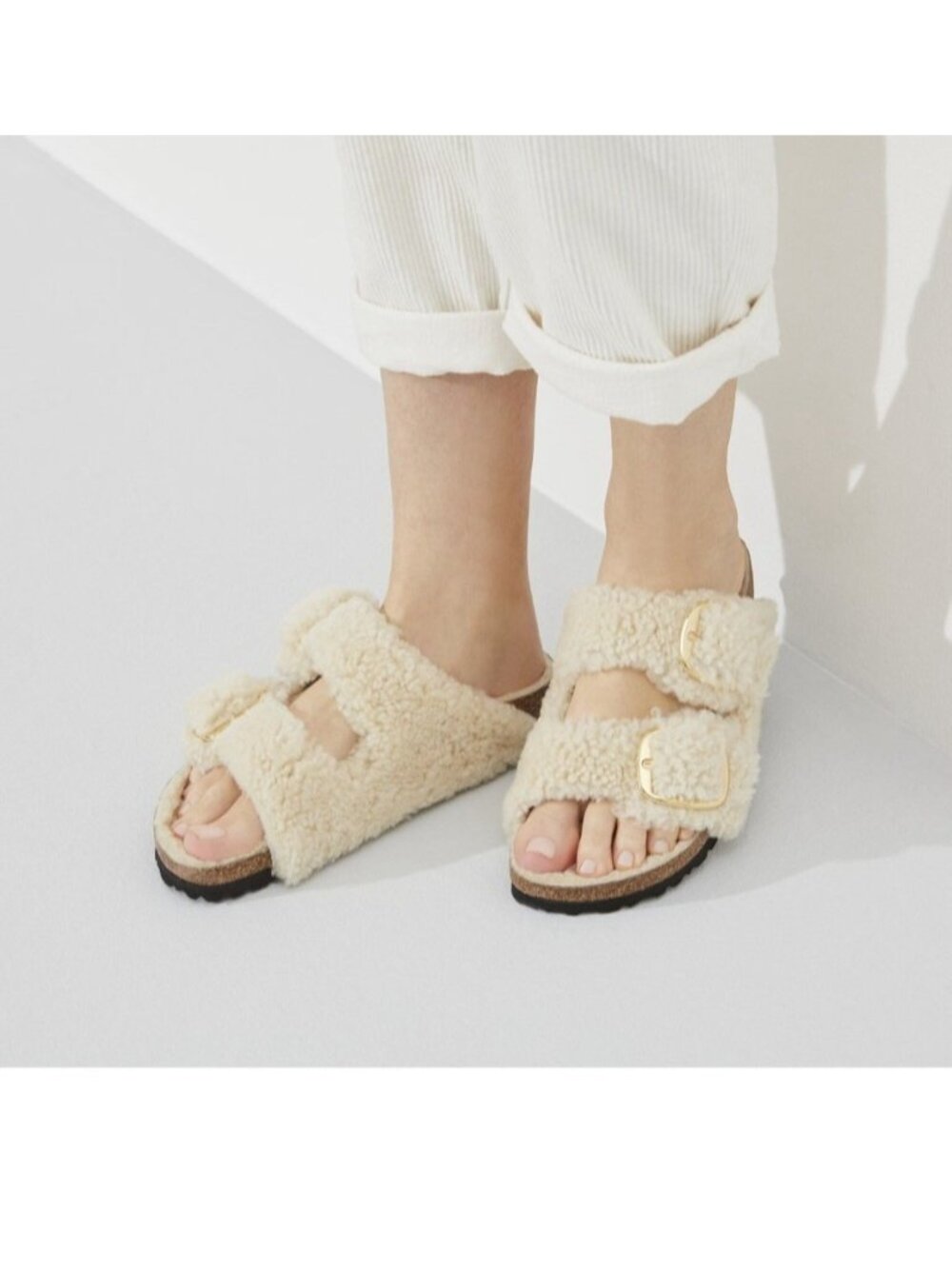 Birkenstock Arizona Fur Sandals Shearling Eggshell Ivory Slippers Size 38 US7